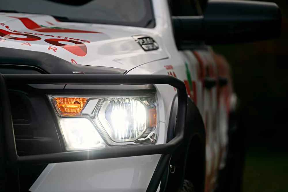 9005 Sylvania ZEVO® LED Headlights, 6000k Cool White Light, 2-pk - Image 12